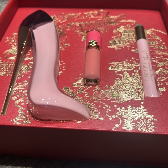 Elegant Pink and Black Stiletto Heel Perfume Bottle - Picture 2 of 9